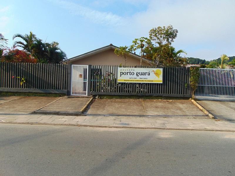 Pousada Porto Guara Guaratuba Bagian luar foto